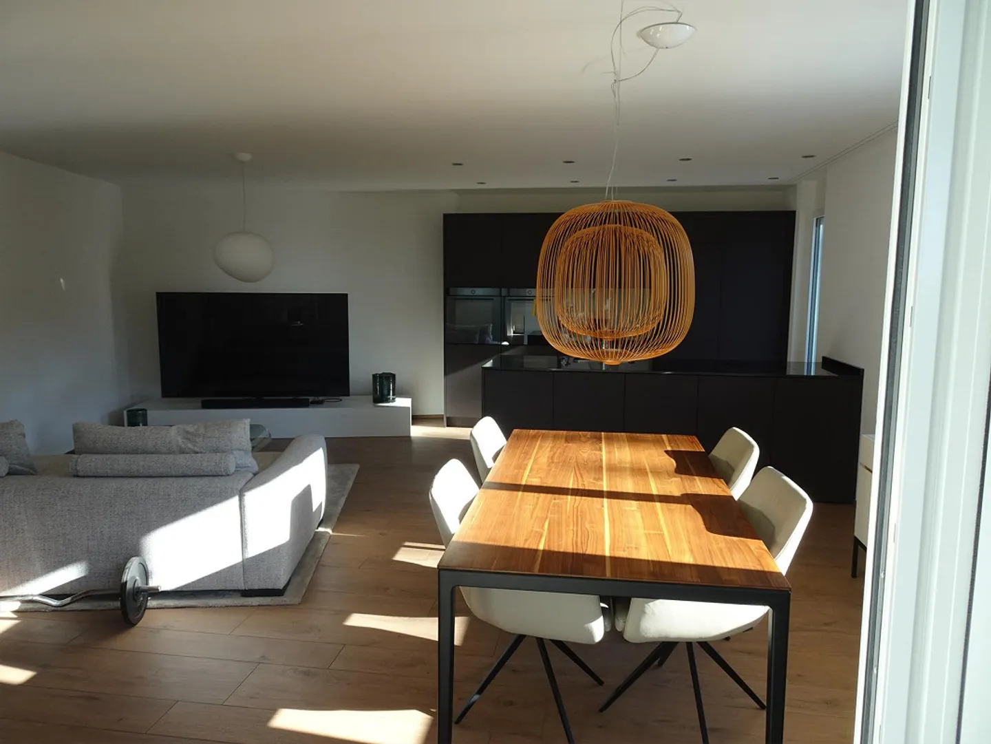 Appartement haut de gamme incluant 2 places de garage et charges - Photo 24 sur 26