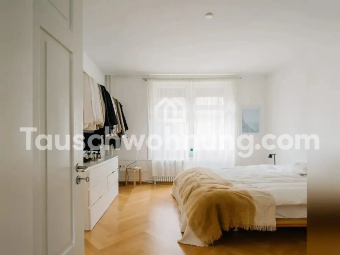 [APPARTAMENTO IN SCAMBIO] Bell'appartamento di 2.5/3 stanze vicino al lago a Wollishofen - Foto 4 di 11