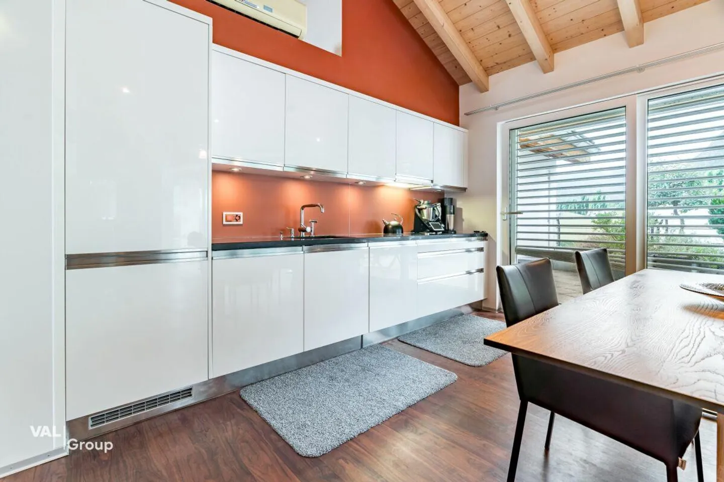 Esclusivo appartamento attico di 4,5 locali con ampia terrazza e sauna a Visp - Foto 5 di 24