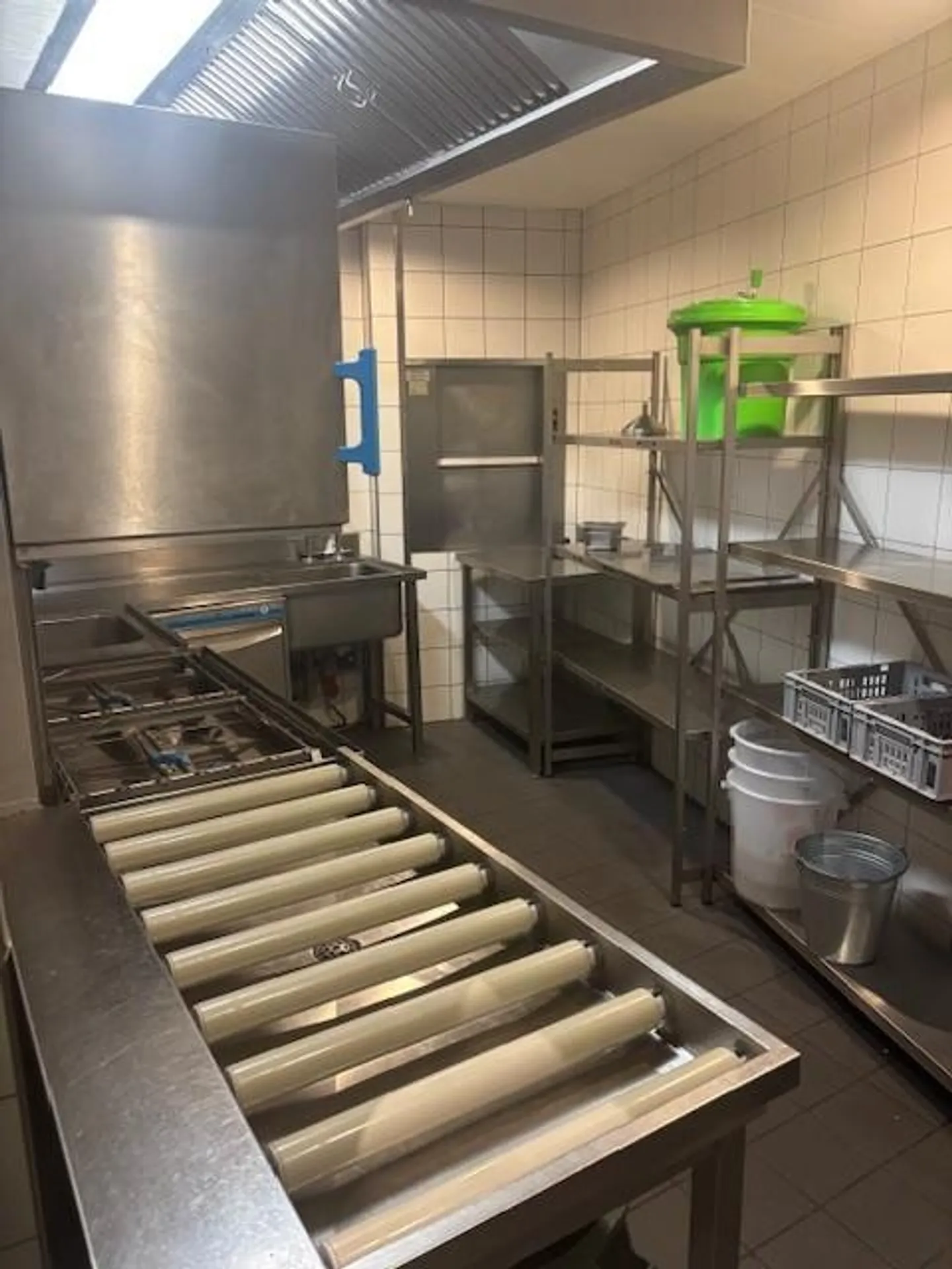 Restaurant à louer dans un emplacement central près de Schifflände - Photo 5 sur 12