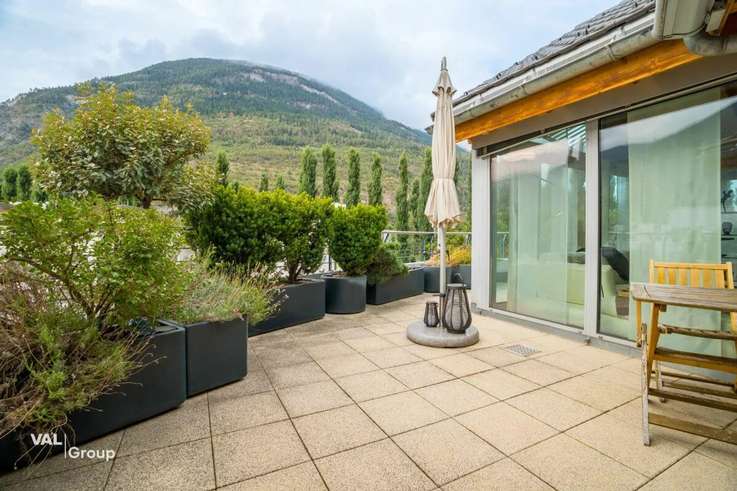 Esclusivo appartamento attico di 4,5 locali con ampia terrazza e sauna a Visp - Foto 22 di 24