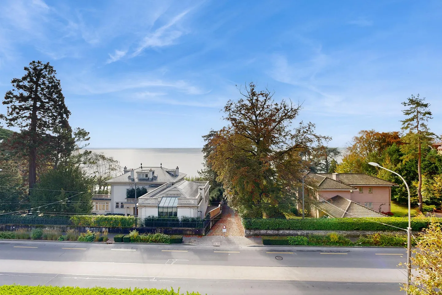 Magnificent Lake View - Photo 9 of 11
