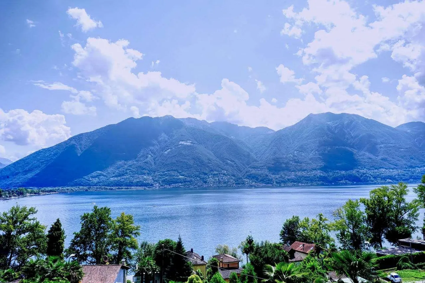 Palazzina a reddito vista lago  investimento ideale a Minusio - Foto 2 di 13