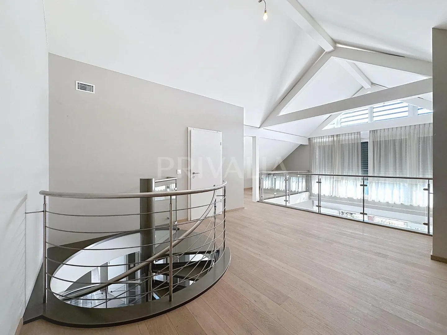 Duplex avec Balcon et Cheminée - Photo 4 sur 5