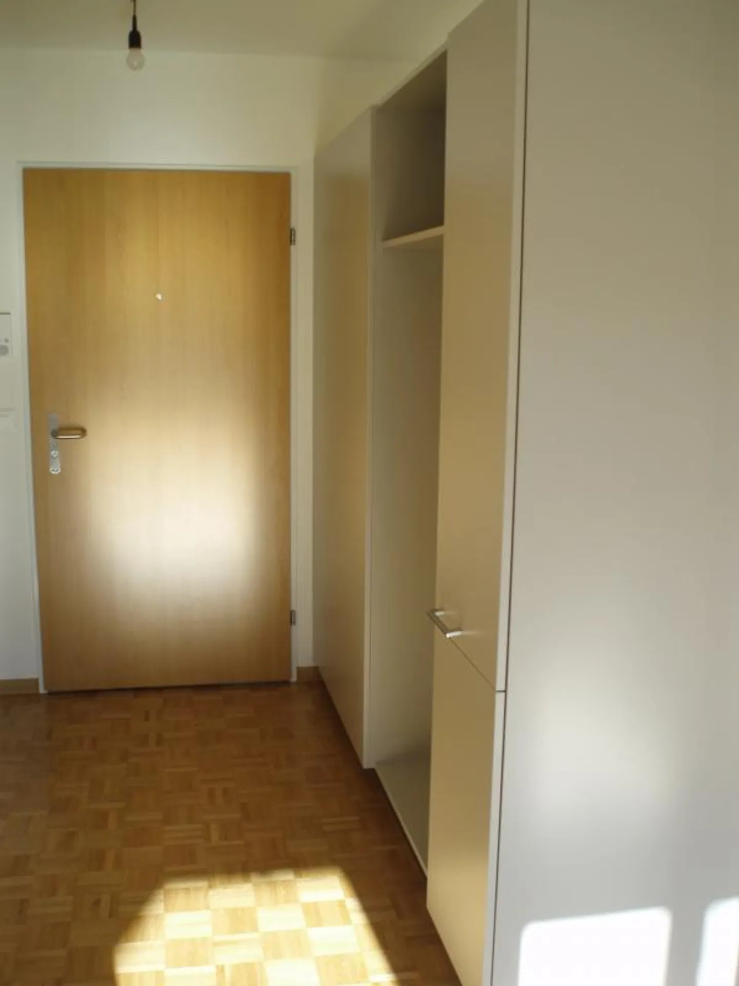 Appartamento luminoso e tranquillo di 3 stanze di 72 mq con vista sul verde - Foto 10 di 10