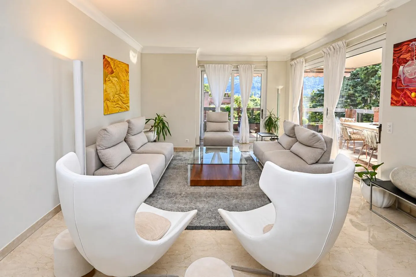 Penthouse with Lake View - Photo 1 of 25