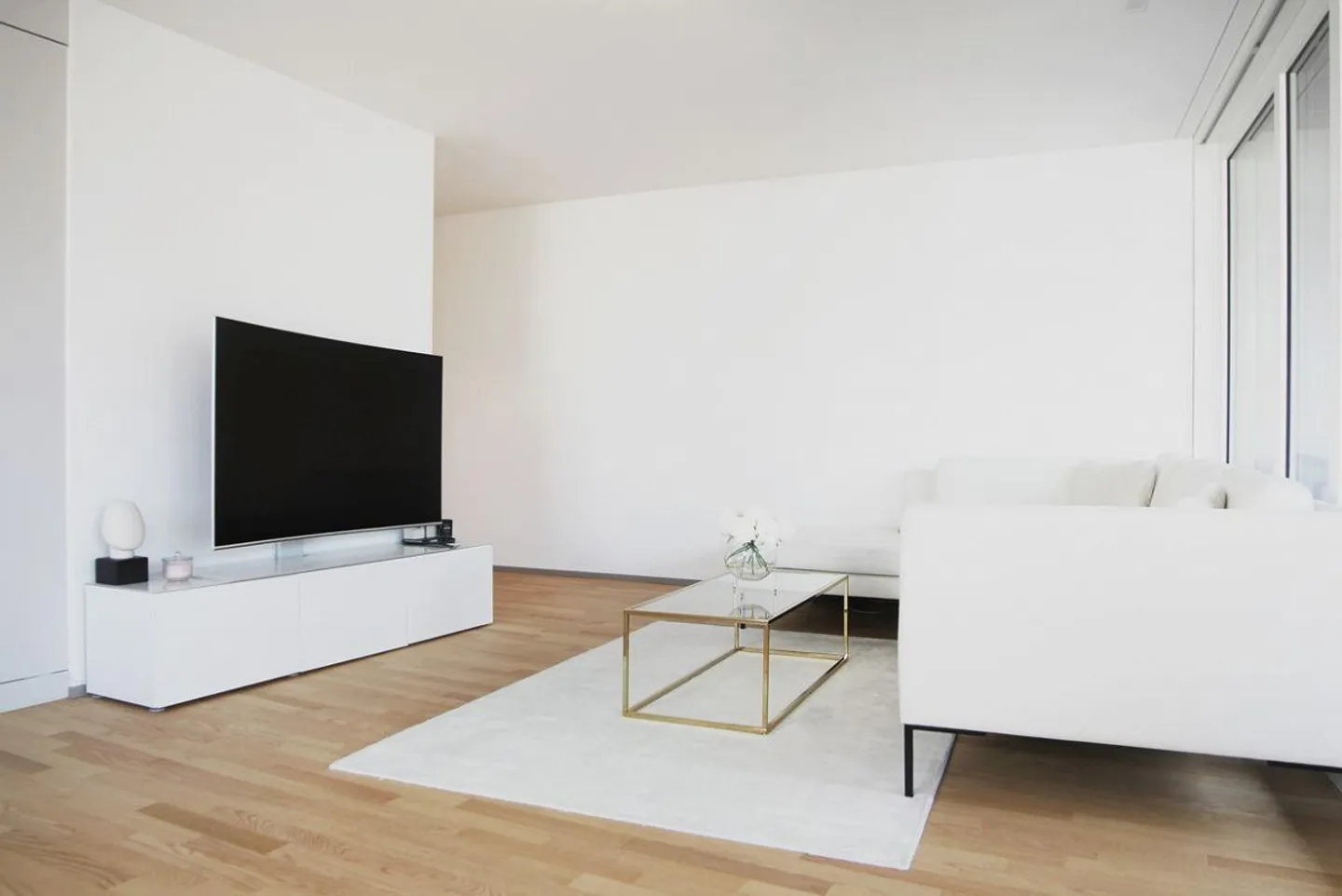 Renting without a deposit - Where dreams come true. - Photo 1 of 13