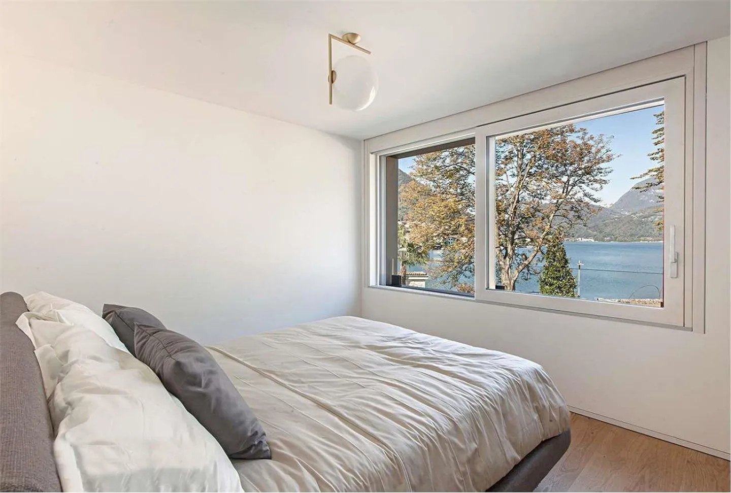 Elegant Lake House with Pool in RIVA S. VITALE - Photo 10 of 12