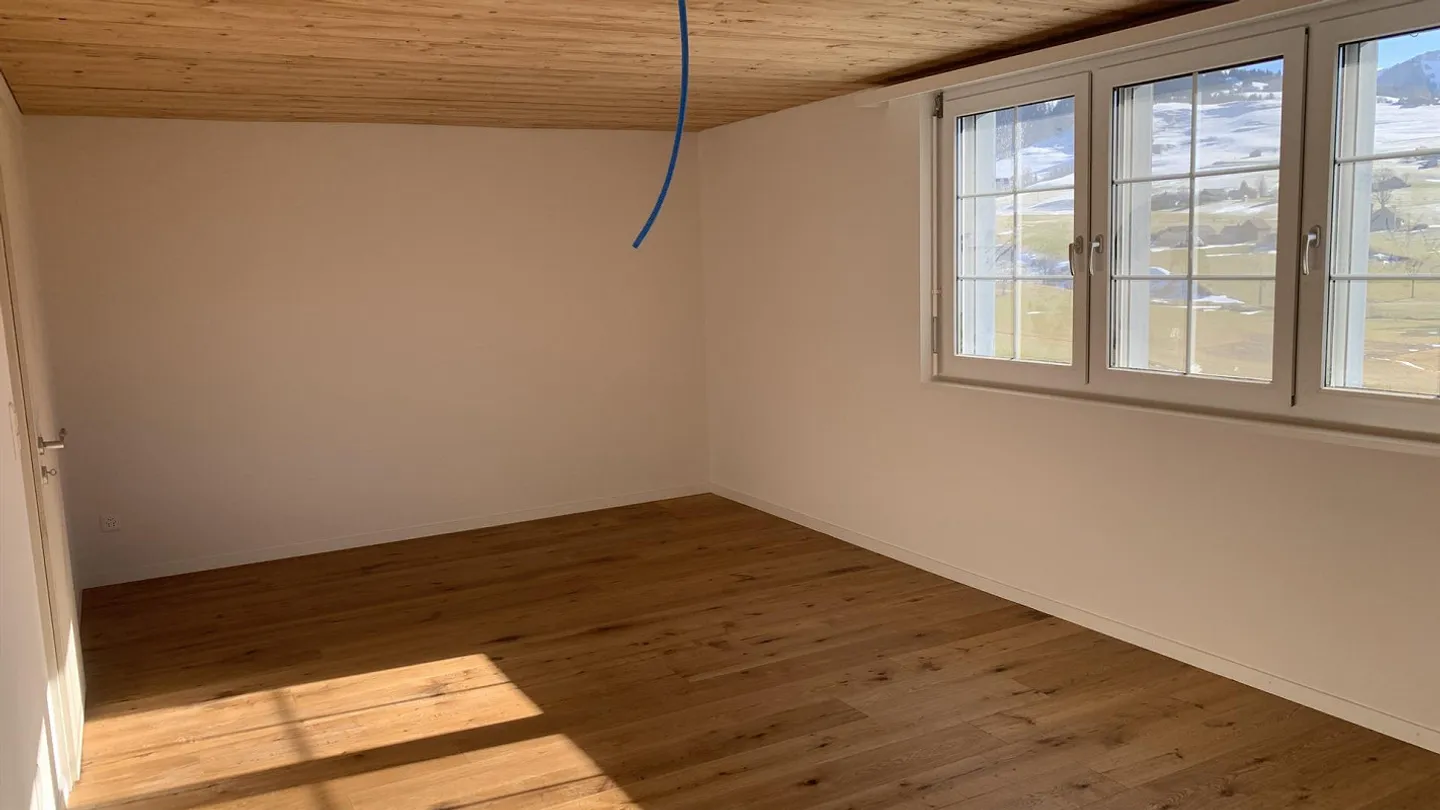 Appartamento luminoso e spazioso appena ristrutturato - Foto 11 di 14