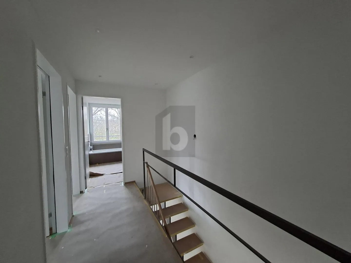 ELEGANZA, COMFORT E LUCE PER TUTTA LA FAMIGLIA - Foto 3 di 6