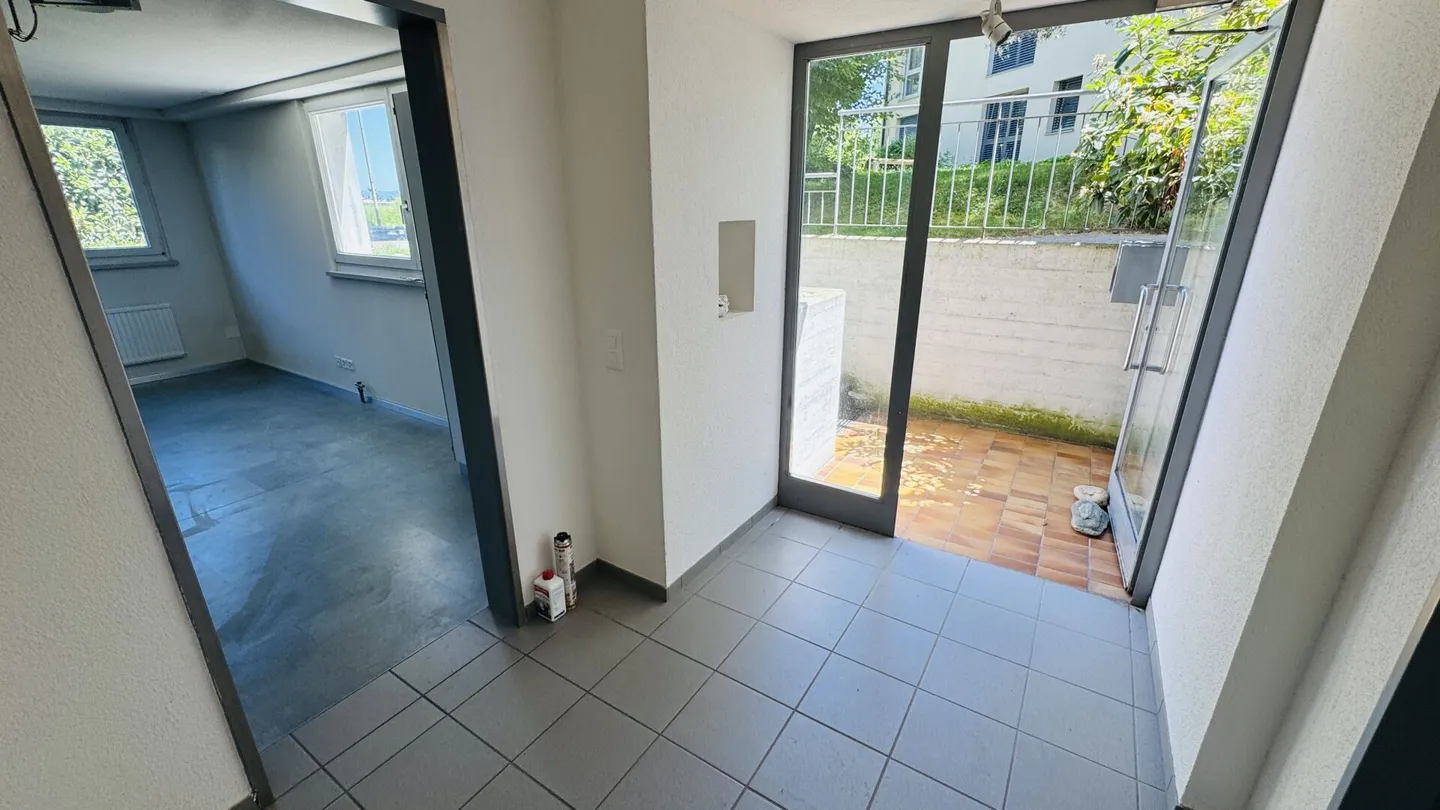 Top commercial space on the ground floor with visitor parking & bus at the door - Photo 17 of 17