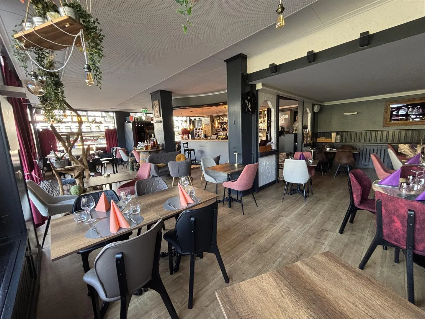 Ristorante - Foto 4 di 9