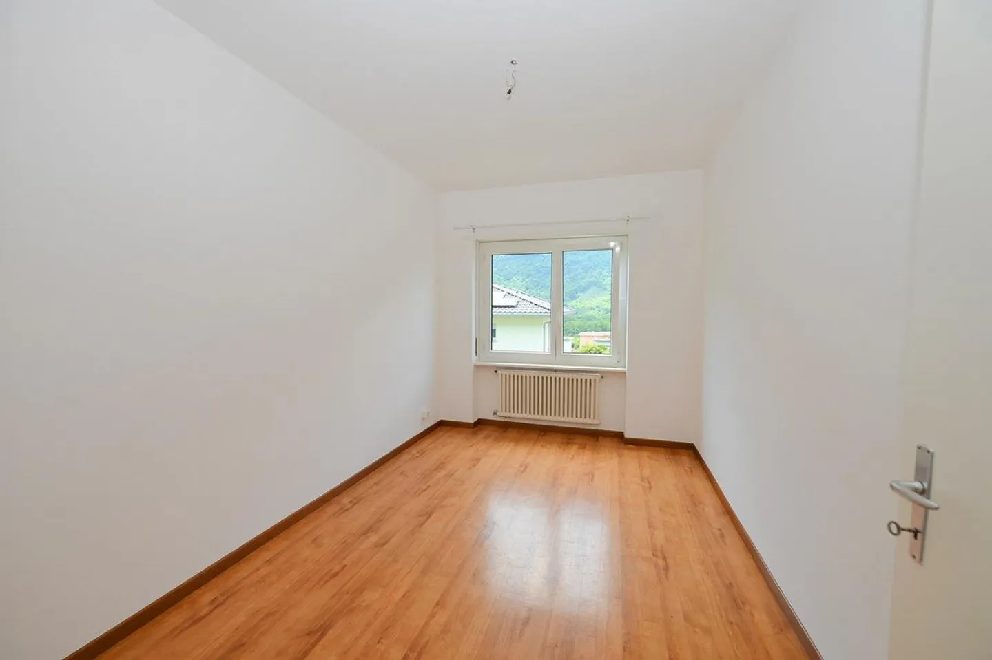 Casa Multi-Familiare con Potenziale Edificatorio - Foto 15 di 25
