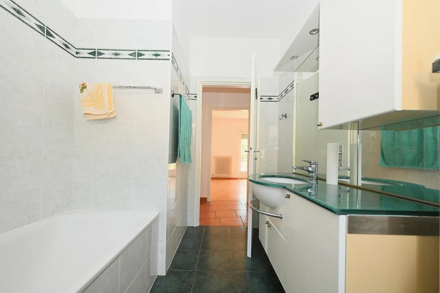 Casa Multi-Familiare con Potenziale Edificatorio - Foto 17 di 25