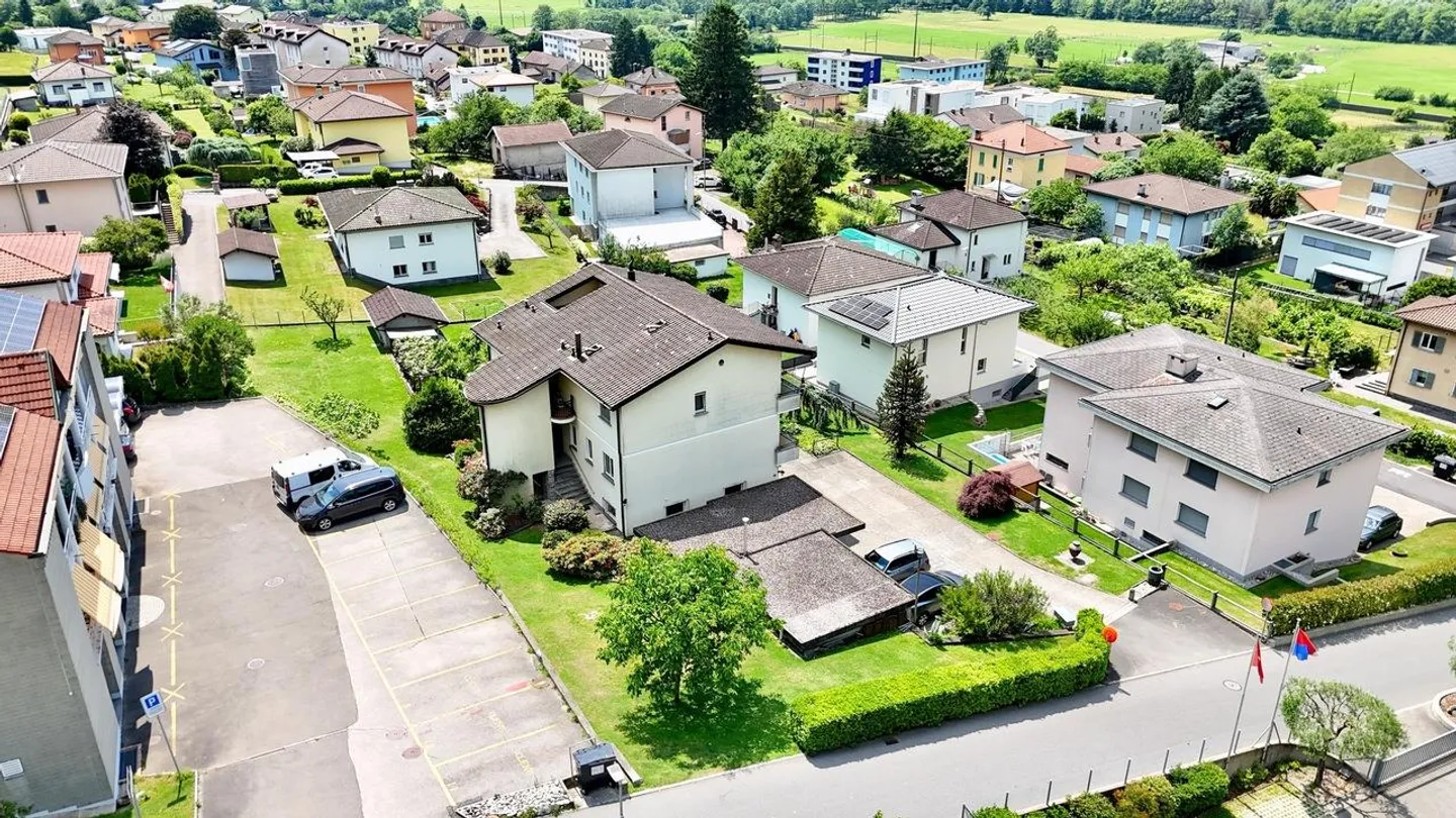 Casa Multi-Familiare con Potenziale Edificatorio - Foto 22 di 25