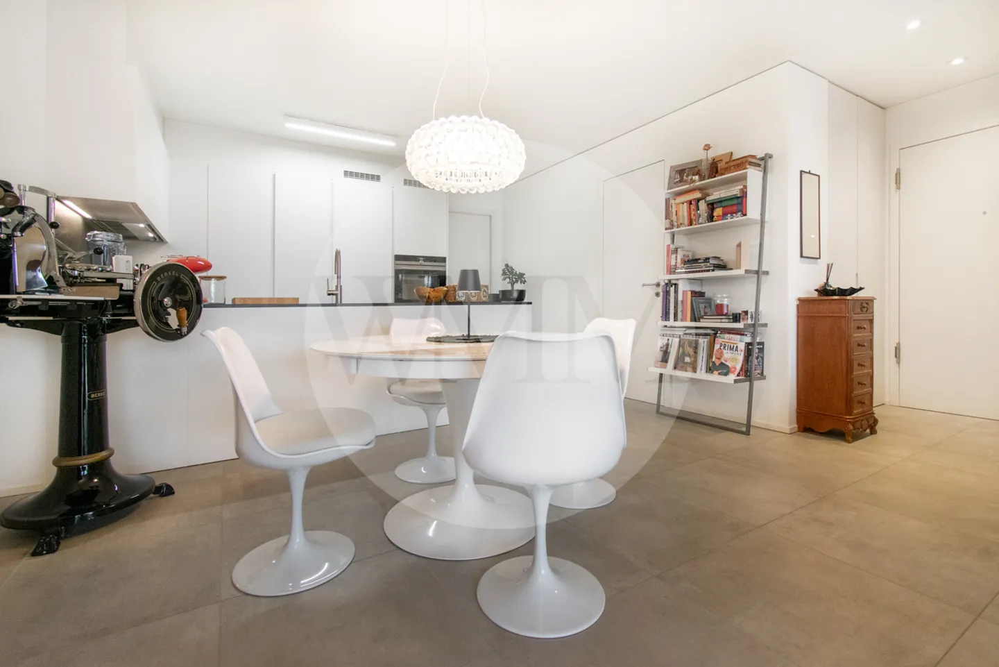 «MODERNE WOHNUNG MIT OFFENER SICHT» - Foto 4 von 12