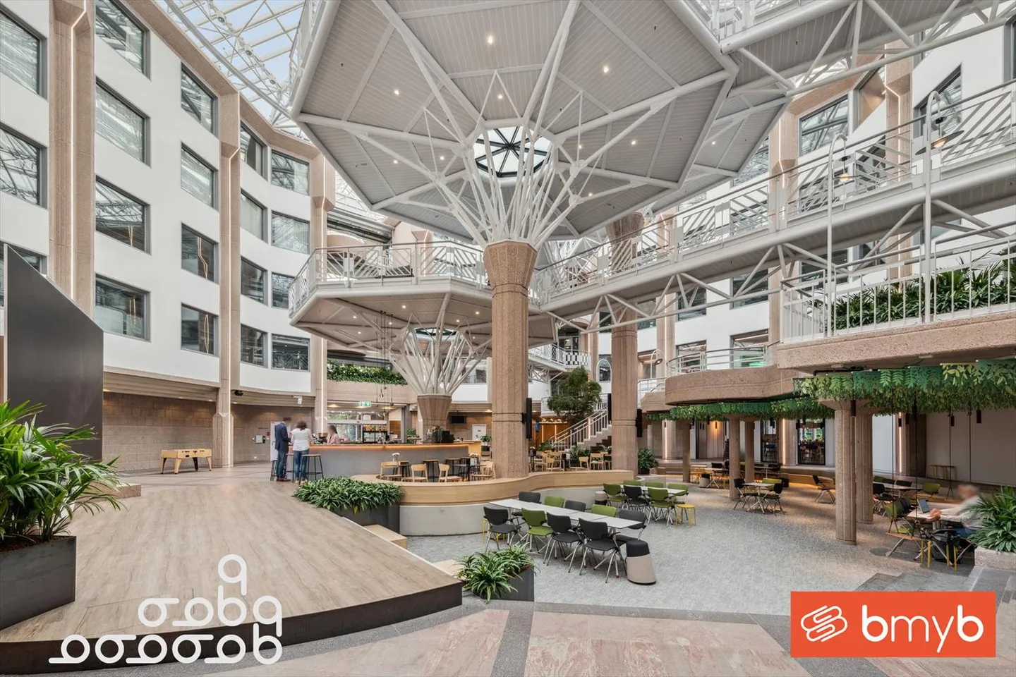 Office 1 room - Photo 3 of 15