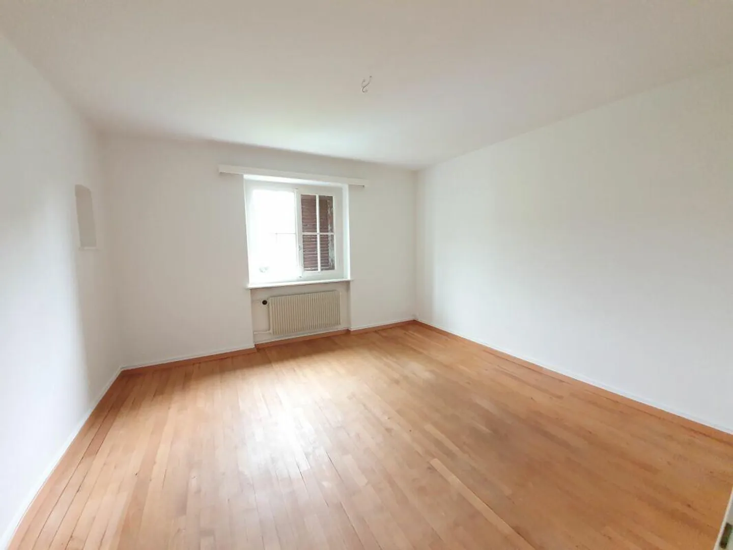 Charmante Wohnung mit Terrasse - Foto 3 von 8