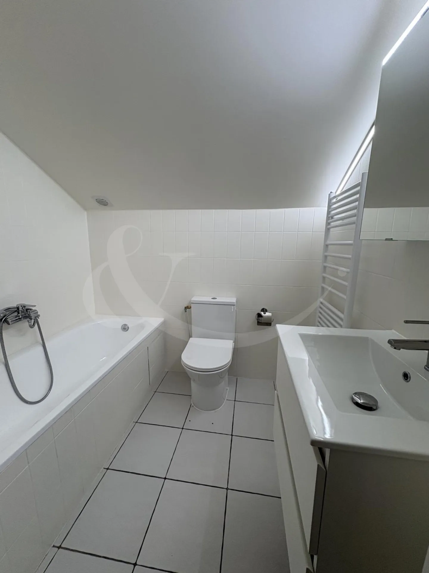Ch. des Marais 3A, Semi-Detached Villa - Photo 4 of 5