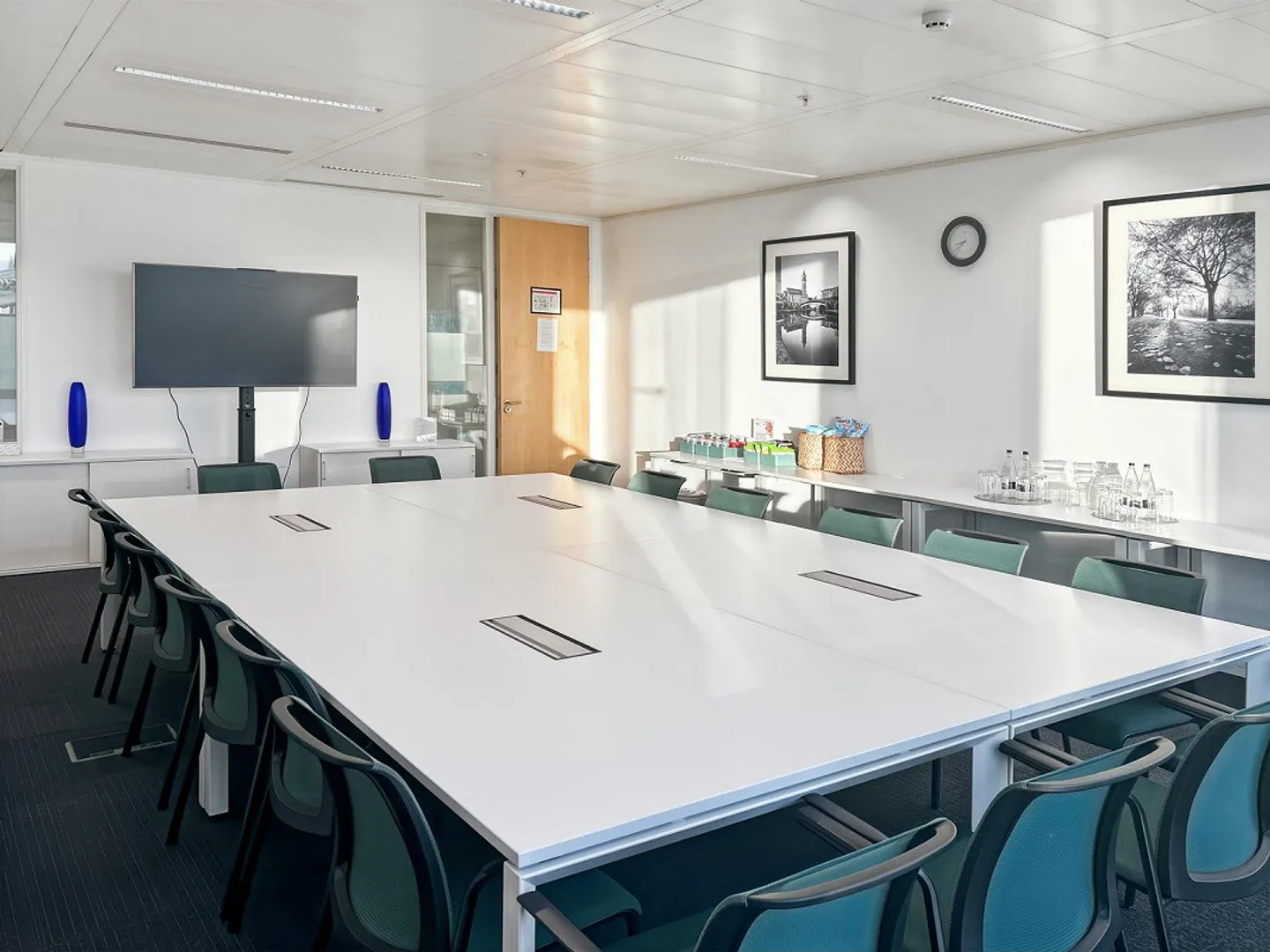 Private office for 50 at Regus Versoix Station Lakeside - Photo 5 of 10