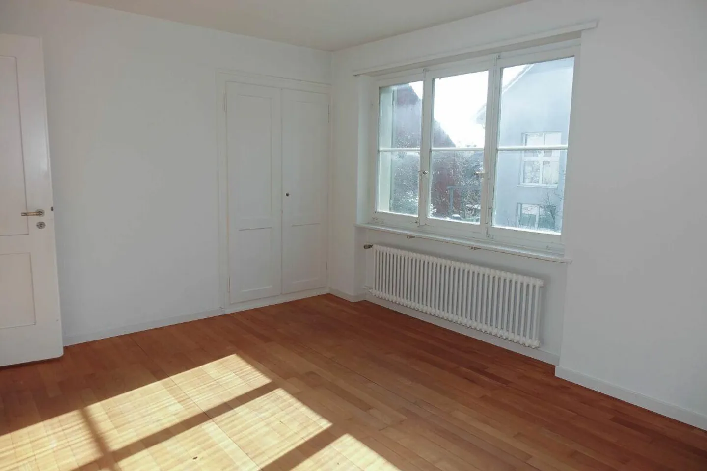 Appartamento luminoso e accogliente con 3 stanze - Foto 8 di 9