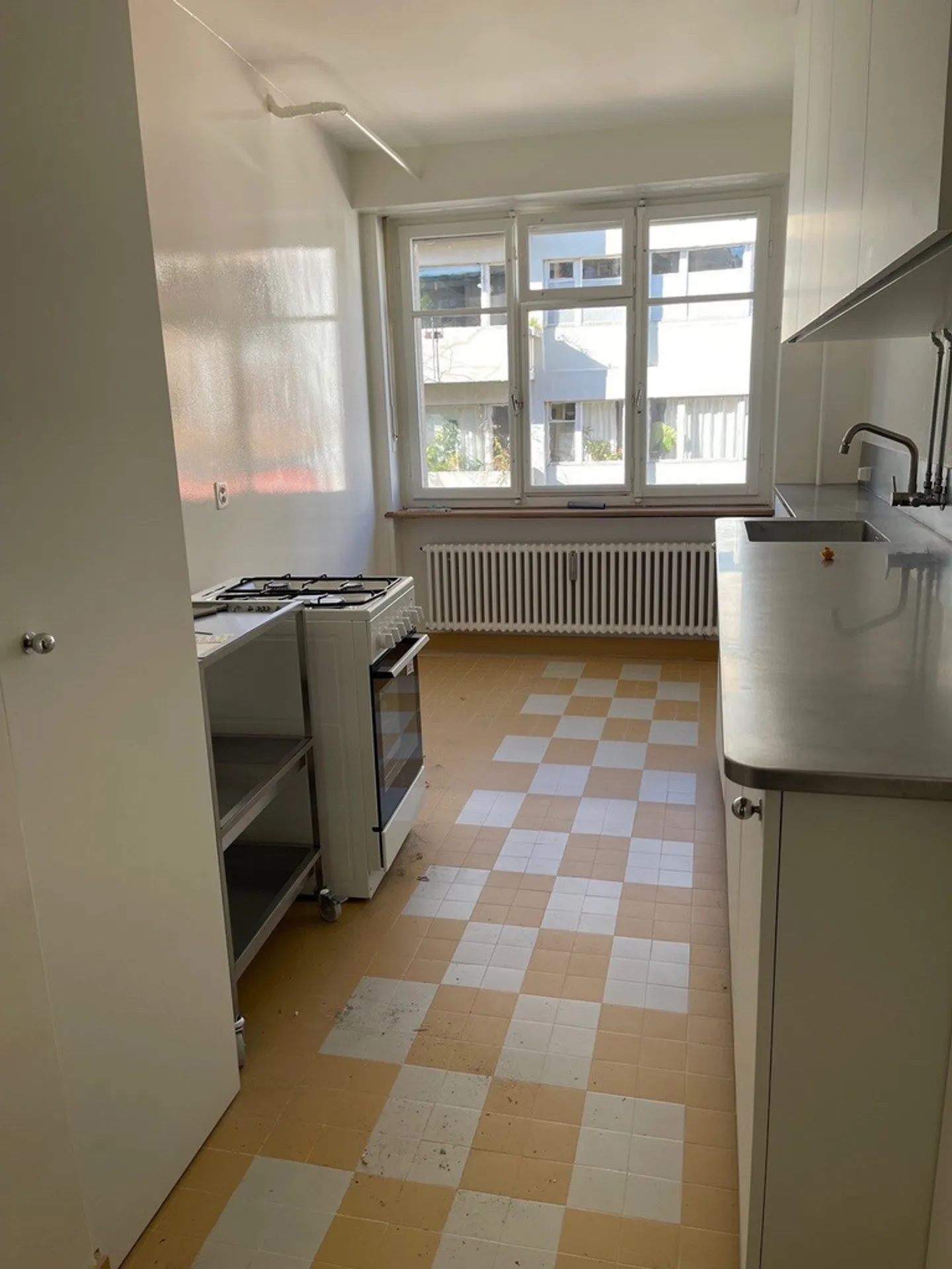 Charmante 2-Zimmerwohnung mit Altbauflair im St.Johann-Quartier - Foto 4 von 8