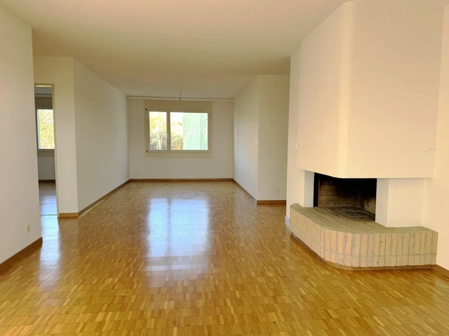 Appartement spacieux de 4,5 pièces dans un emplacement calme à Zollikofen - Photo 3 sur 10