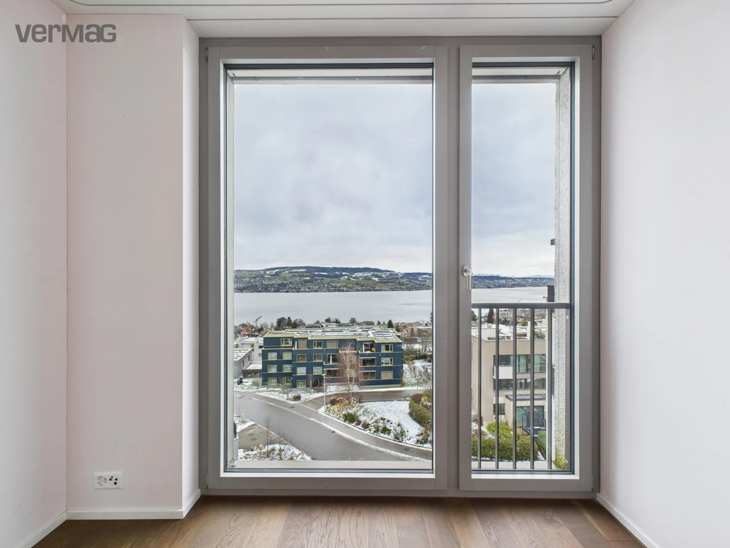 Weite. Licht. Alpenblick. 2.5 Zimmer zum Durchatmen am Zürichsee - Foto 7 von 13