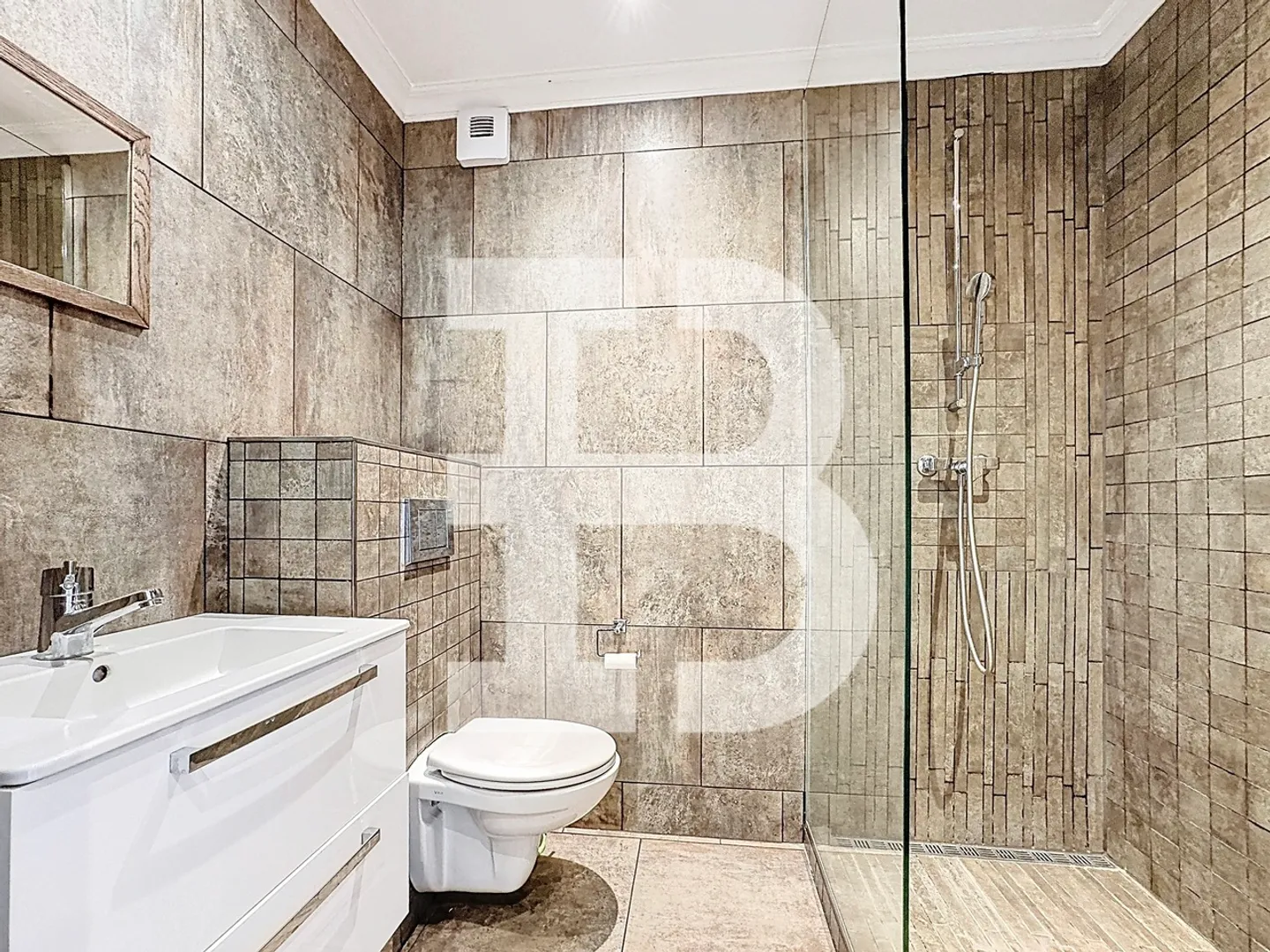 Geräumige Wohnung mit Balkon - Foto 9 von 12