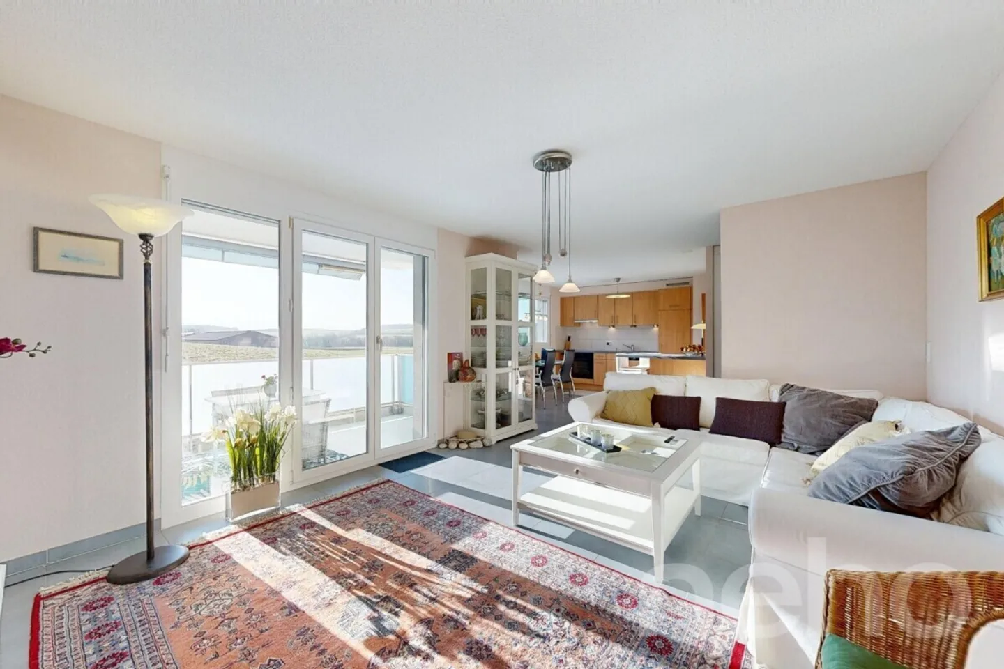 Appartement lumineux 3.5p avec balcon - Photo 1 sur 12