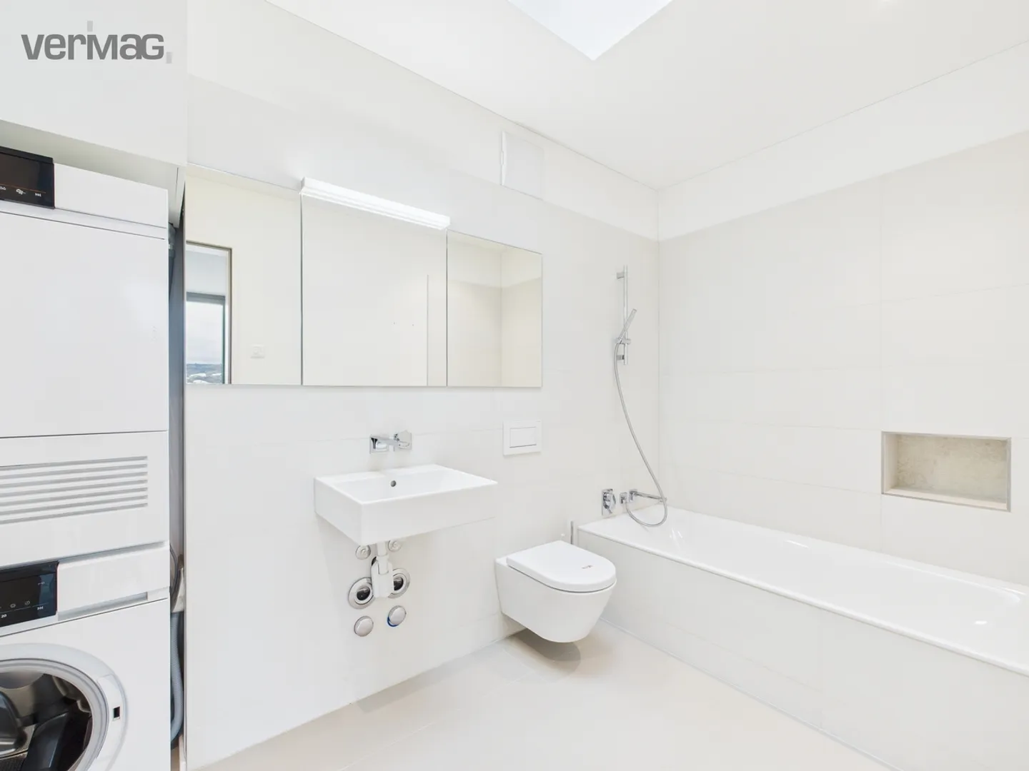 Weite. Licht. Alpenblick. 2.5 Zimmer zum Durchatmen am Zürichsee - Foto 8 von 13