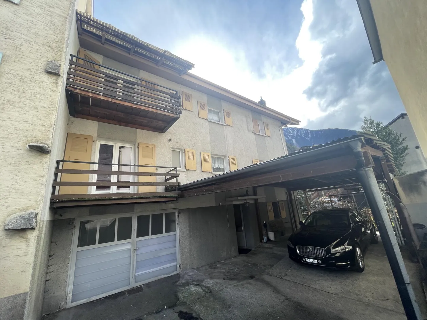 Edificio residenziale in affitto - Foto 1 di 11