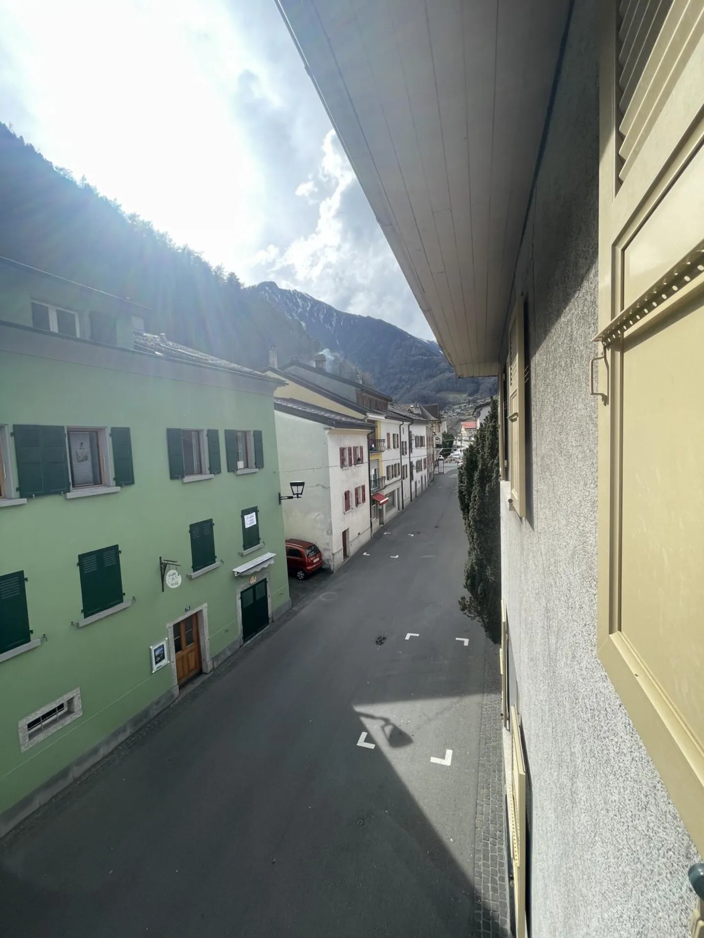 Edificio residenziale in affitto - Foto 3 di 11