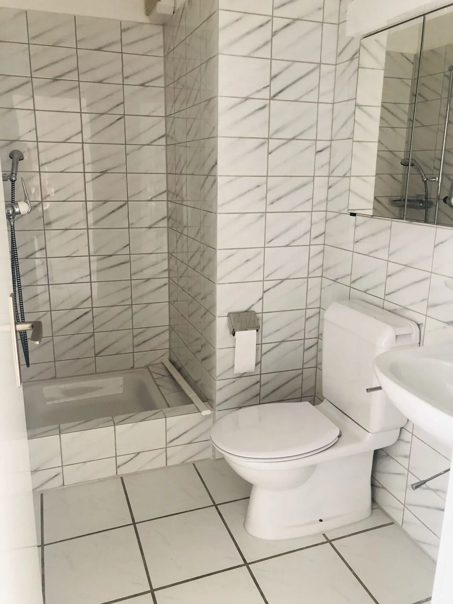 Do you like it green and quiet? - Photo 6 of 9