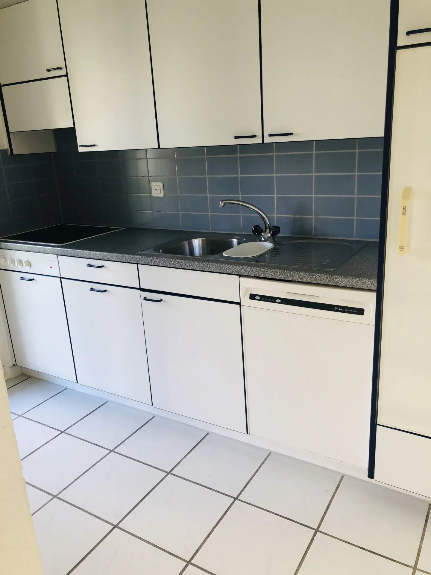 Do you like it green and quiet? - Photo 1 of 9