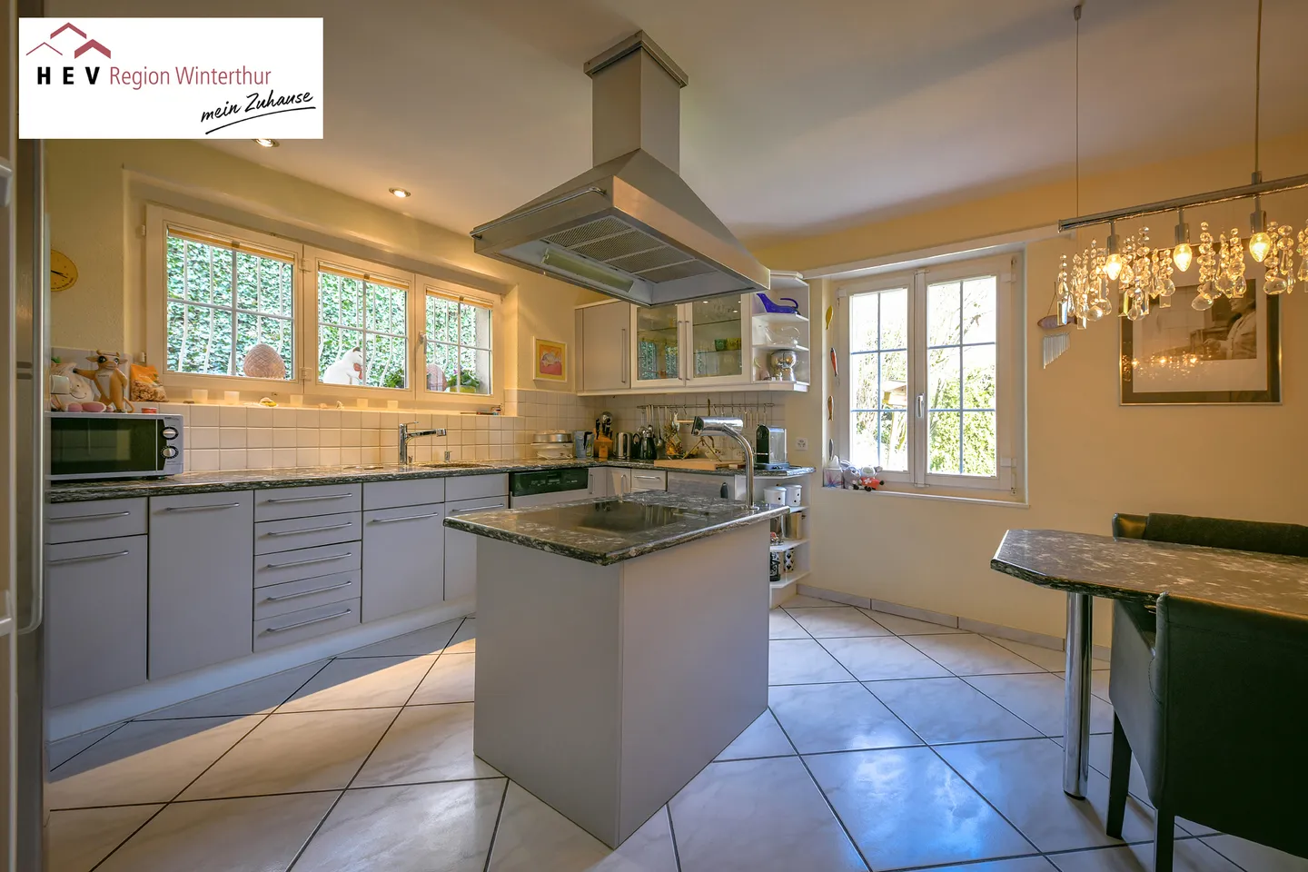Charmantes Einfamilienhaus in der Natur - Foto 1 von 6