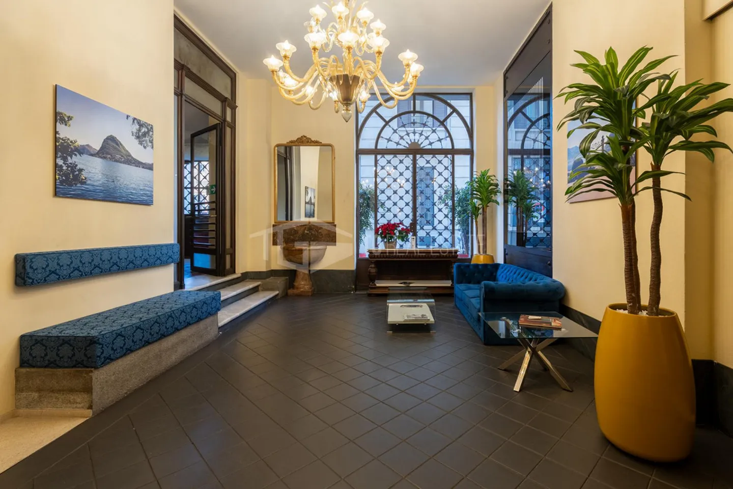 Elegant Office in a Historic Building - Photo 4 of 12