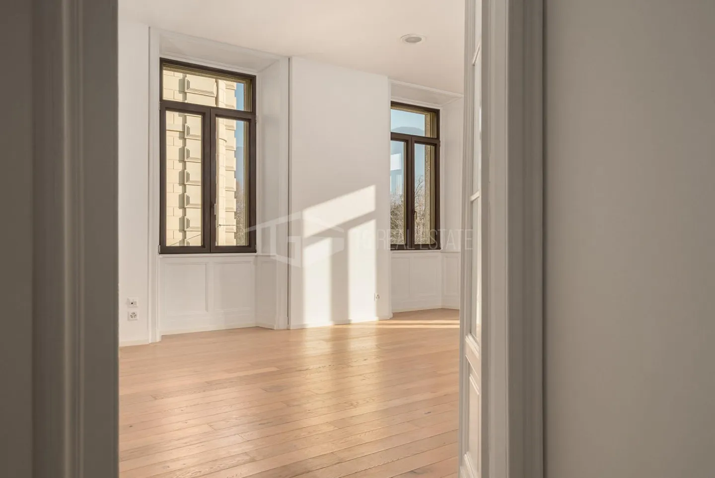 Elegant Office in a Historic Building - Photo 12 of 12