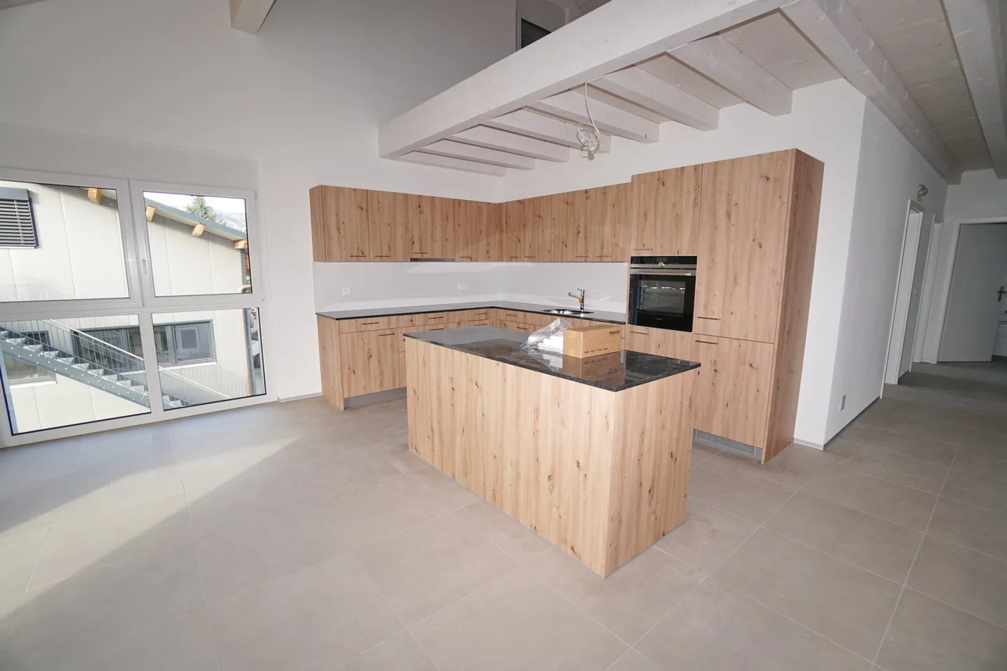 Appartement spacieux de 5,5 pièces à Brenzikofen avec balcon - Photo 2 sur 11