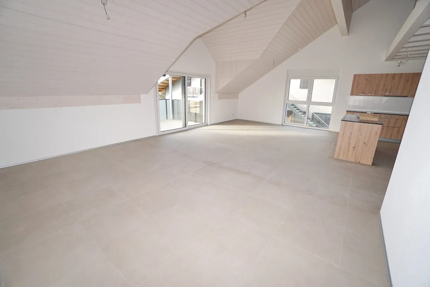 Appartement spacieux de 5,5 pièces à Brenzikofen avec balcon - Photo 5 sur 11