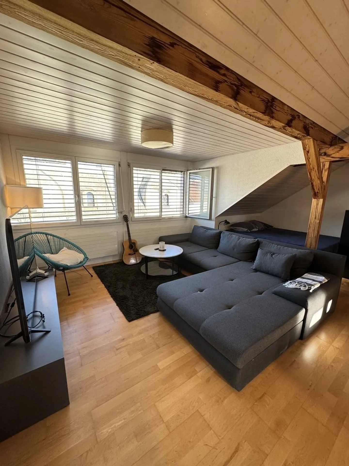Cozy 1.5-room apartment for rent in Zurich - Photo 2 of 6