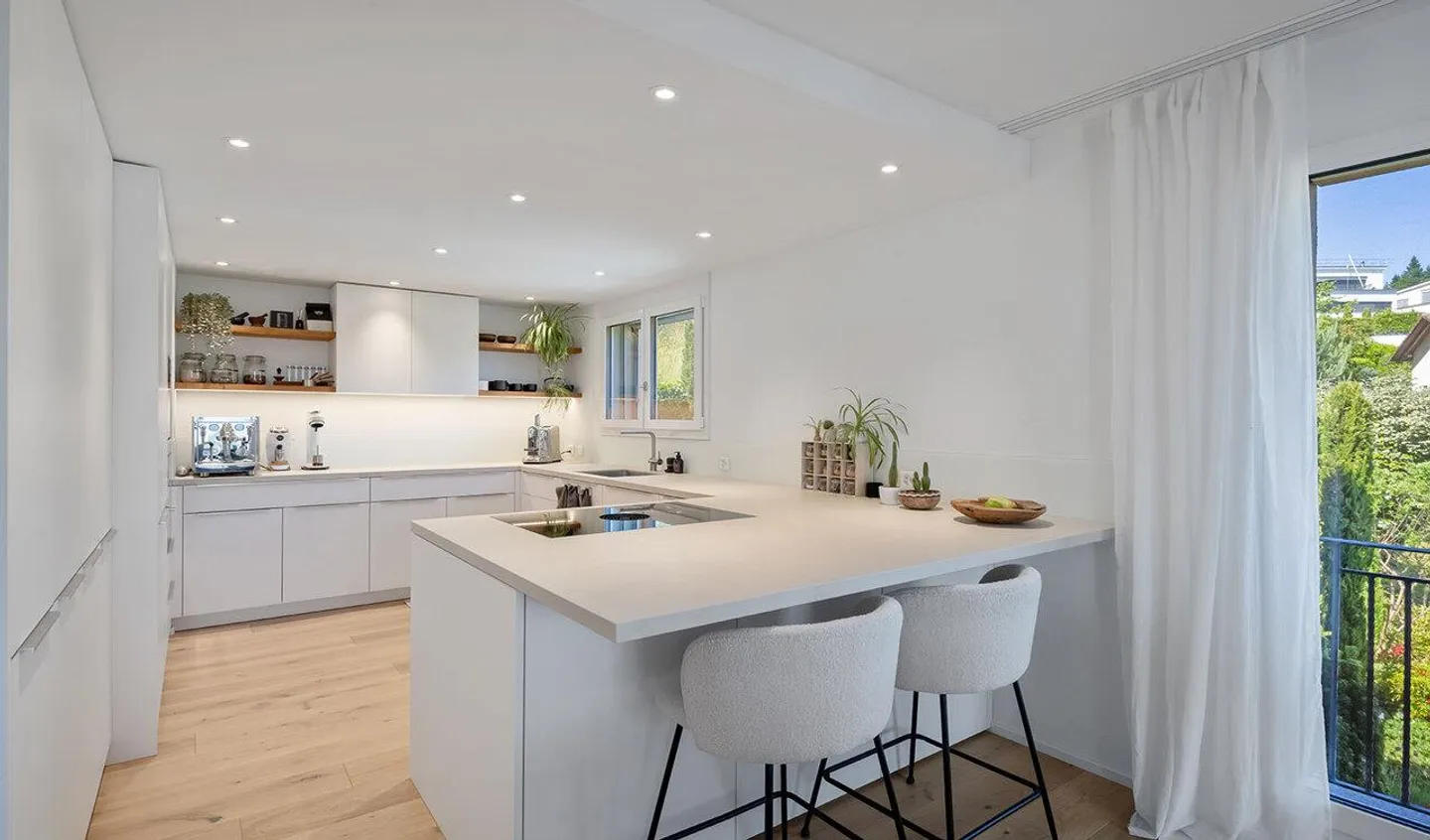 Exklusives Terrassenhaus mit Aussicht - Foto 3 von 8