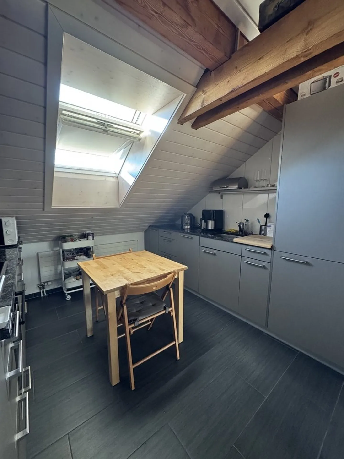 Cozy 1.5-room apartment for rent in Zurich - Photo 4 of 6