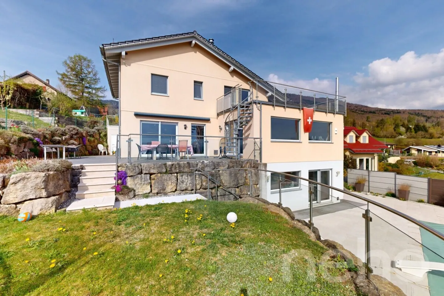 Casa passiva con piscina e studio - Foto 4 di 12