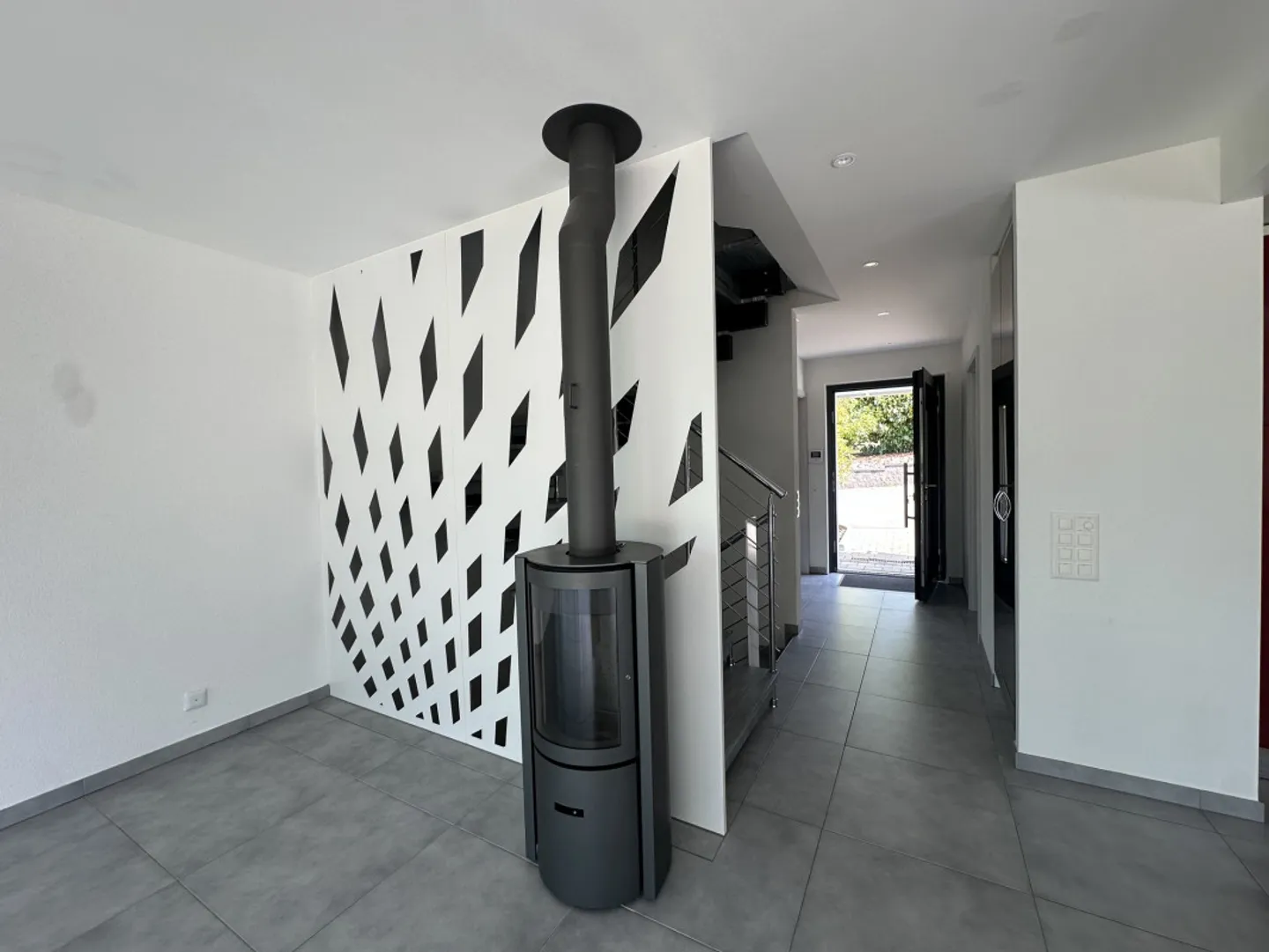 Moderne Villa mit Seeblick - Foto 3 von 13