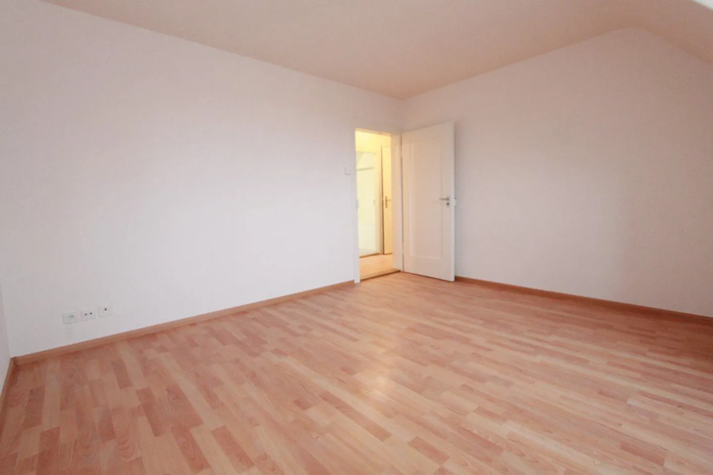 Apartment in new condition - centrally located in Bern for rent - Photo 3 of 8