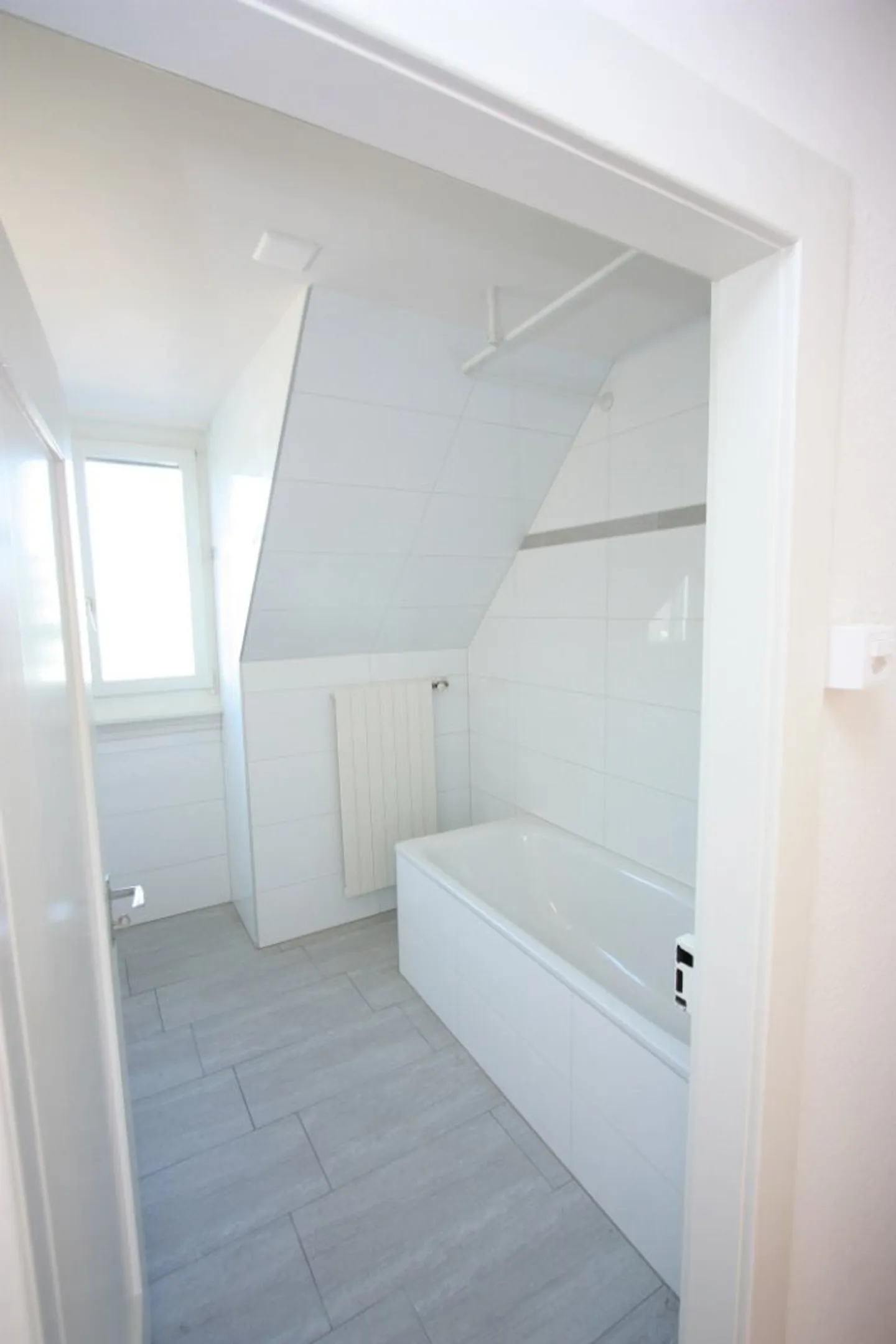 Apartment in new condition - centrally located in Bern for rent - Photo 7 of 8