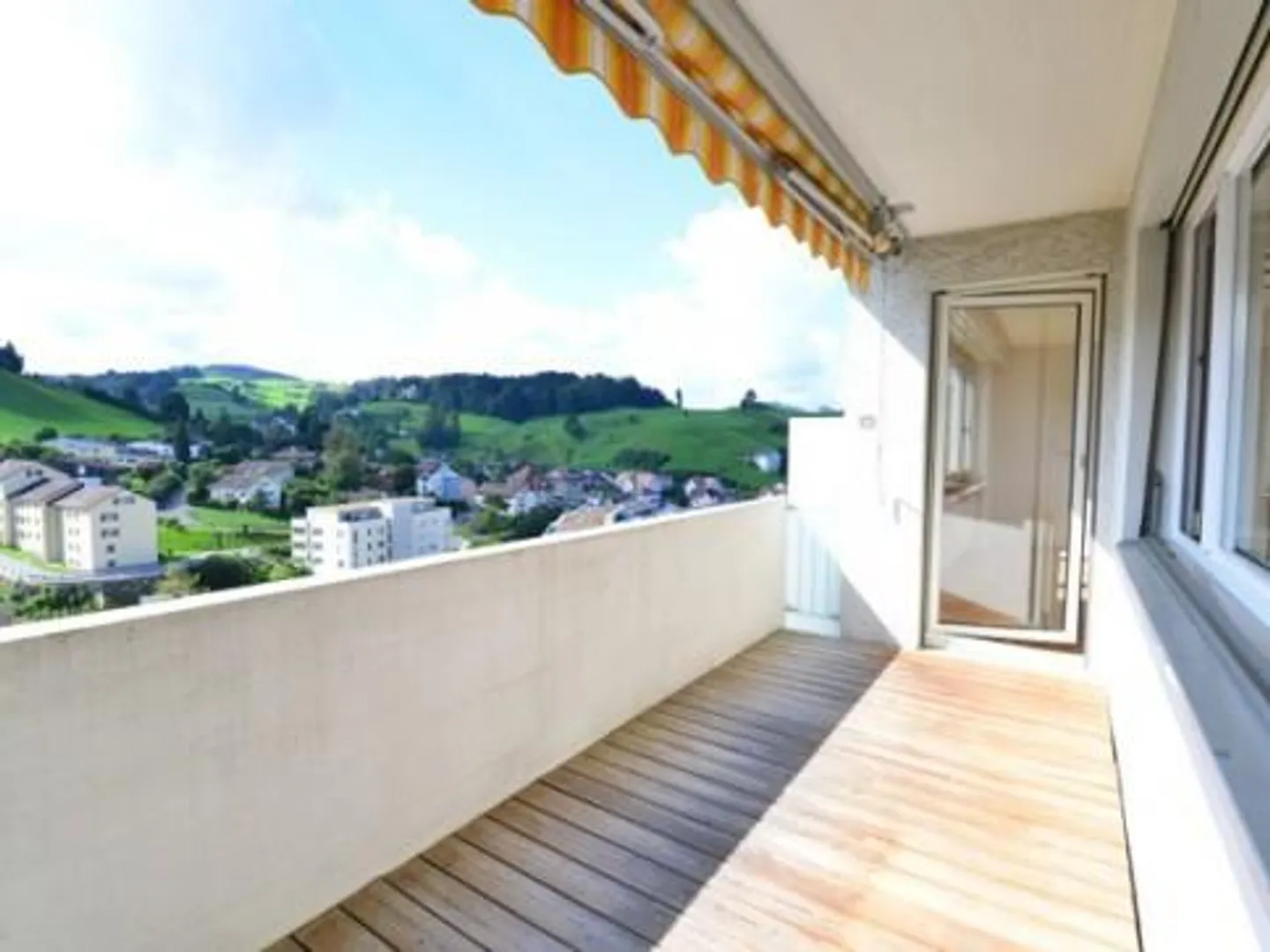 Appartement 3,5 pièces - Photo 1 sur 7