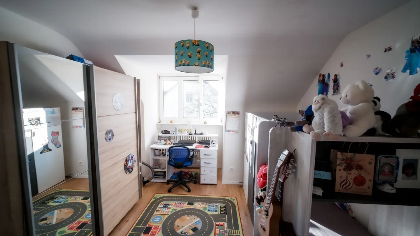 Attique moderne de 4 pièces à Riehen - Photo 8 sur 13