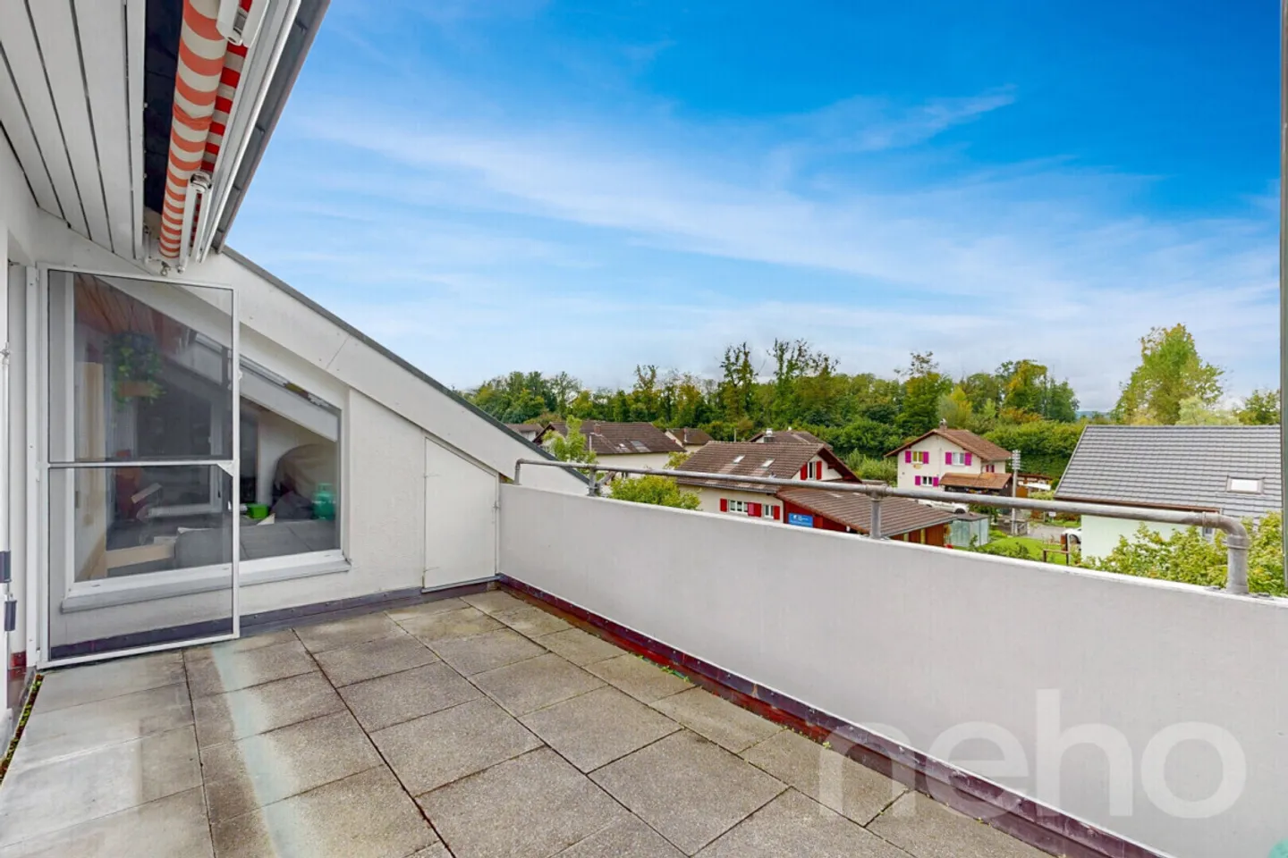 Penthouse spacieux avec vue - Photo 11 sur 12